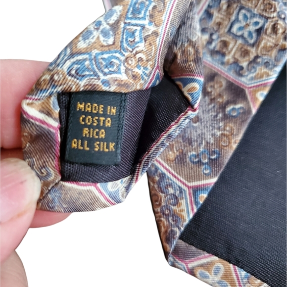 Vintage Courtenay Silk Tie - Picture 5 of 5